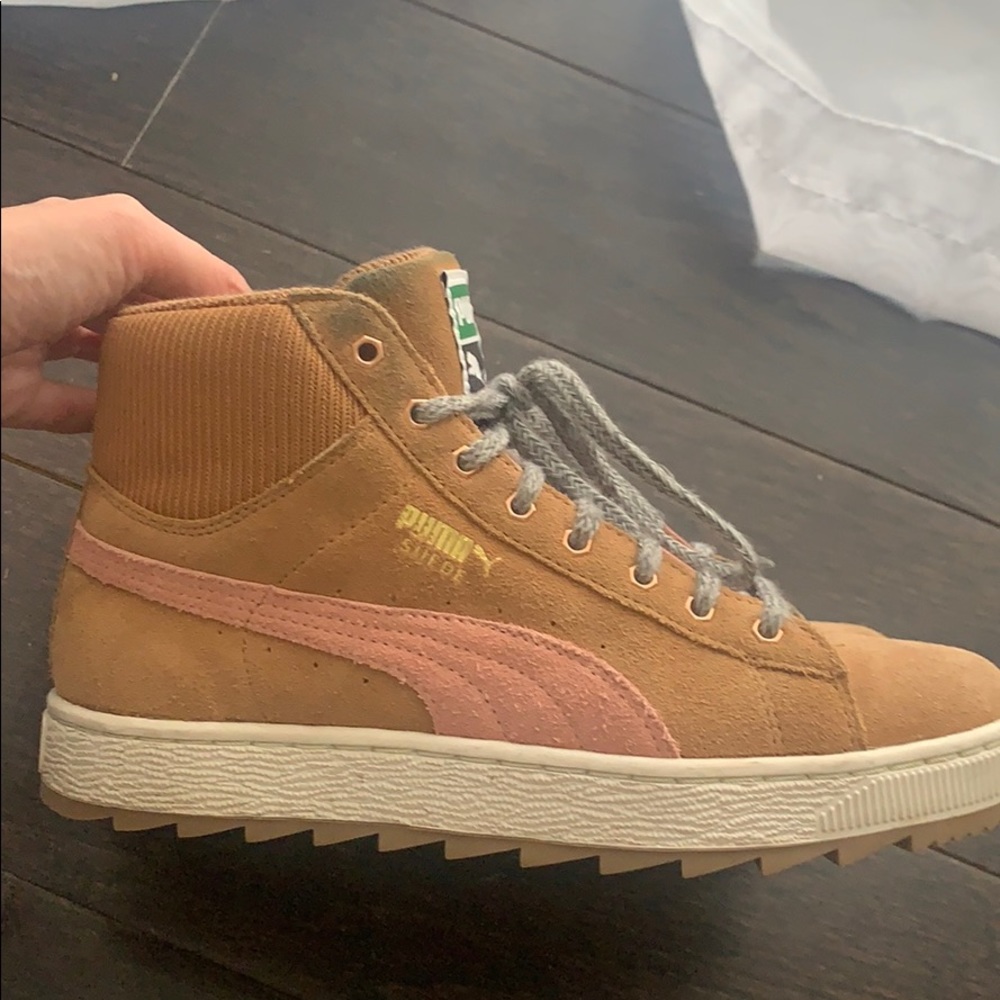 Puma suede sneaker
